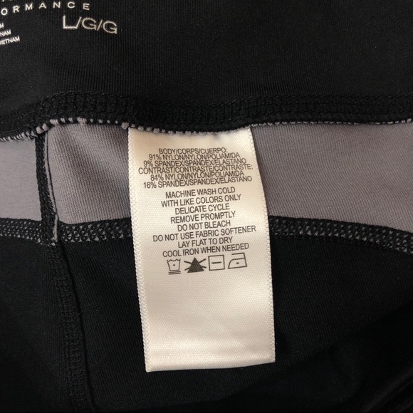 Mark New York | Performance Mesh Legging - Picture 7 of 8